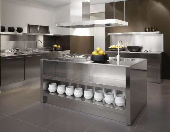 Stainless Steel Kitchen Design for Large Families Stainless steel kitchen ideas