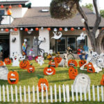 Funny Halloween Garden Decoration