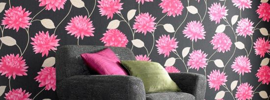 Attractive floral wallpaper design